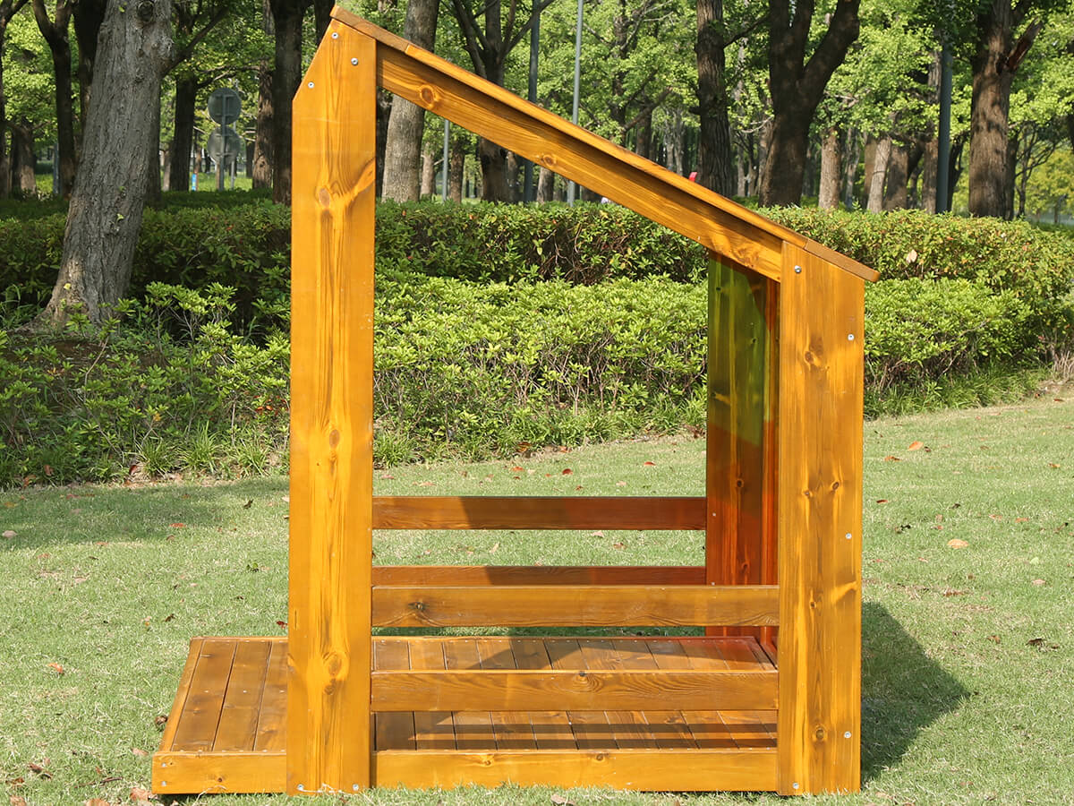 spielhaus-kita-buntes-glas-regenbogen