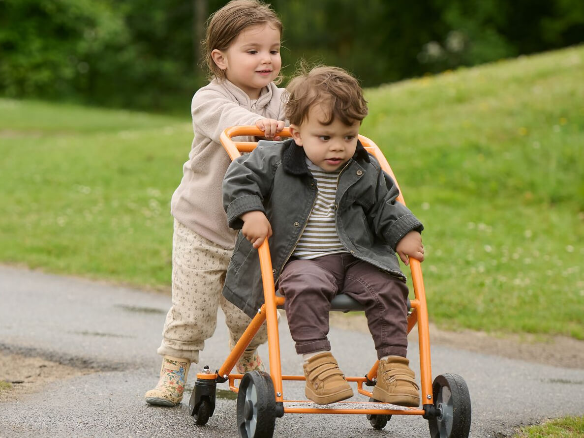 Winther-spielwagen-haidig