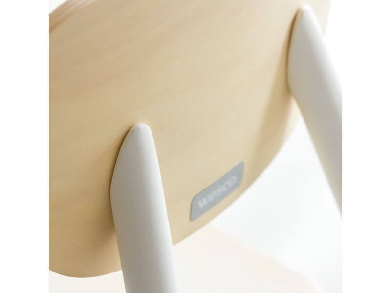 Romy kitastuhl -Elegant und Robust