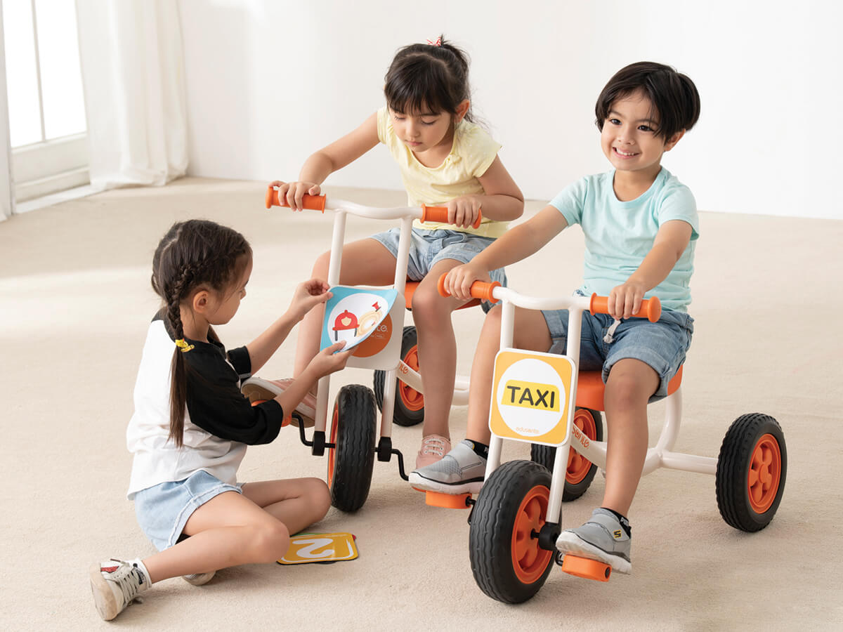 Magnetschilder-für-kinderfahrzeuge