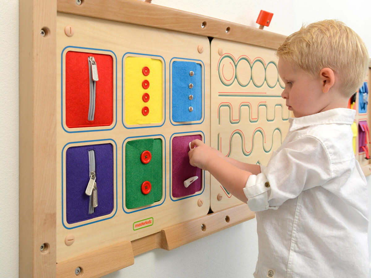 Fingergeschicklichkeitstafel-kita-wanspiele-haidig
