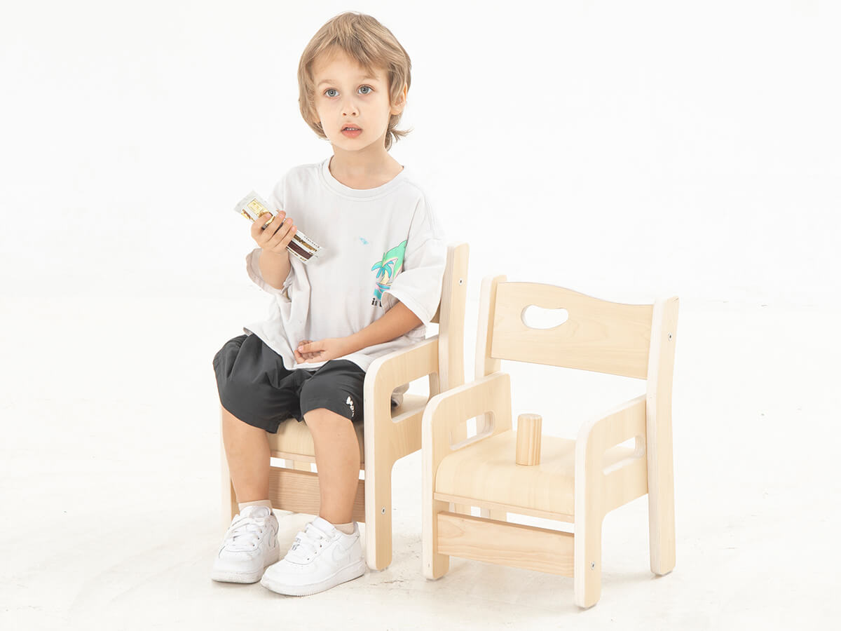 krippenstuhl-mit-rutschstopp-21cm