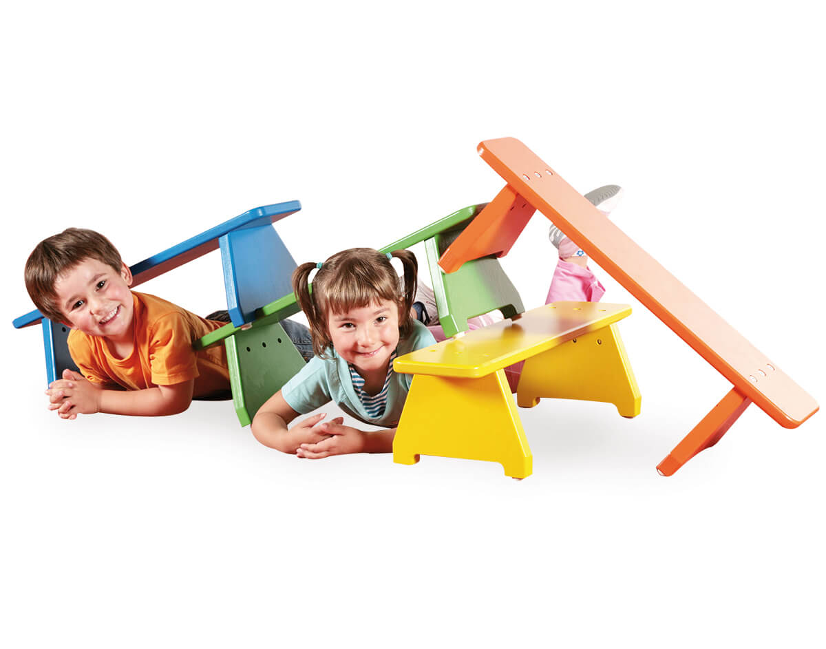 Sitzbänke-für-Krippen-und-Kindergärten