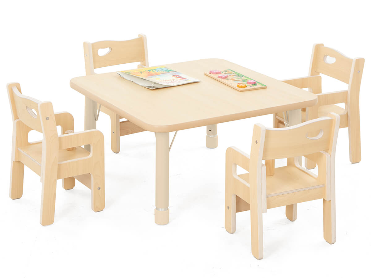 sitzgruppe-kinderkrippe