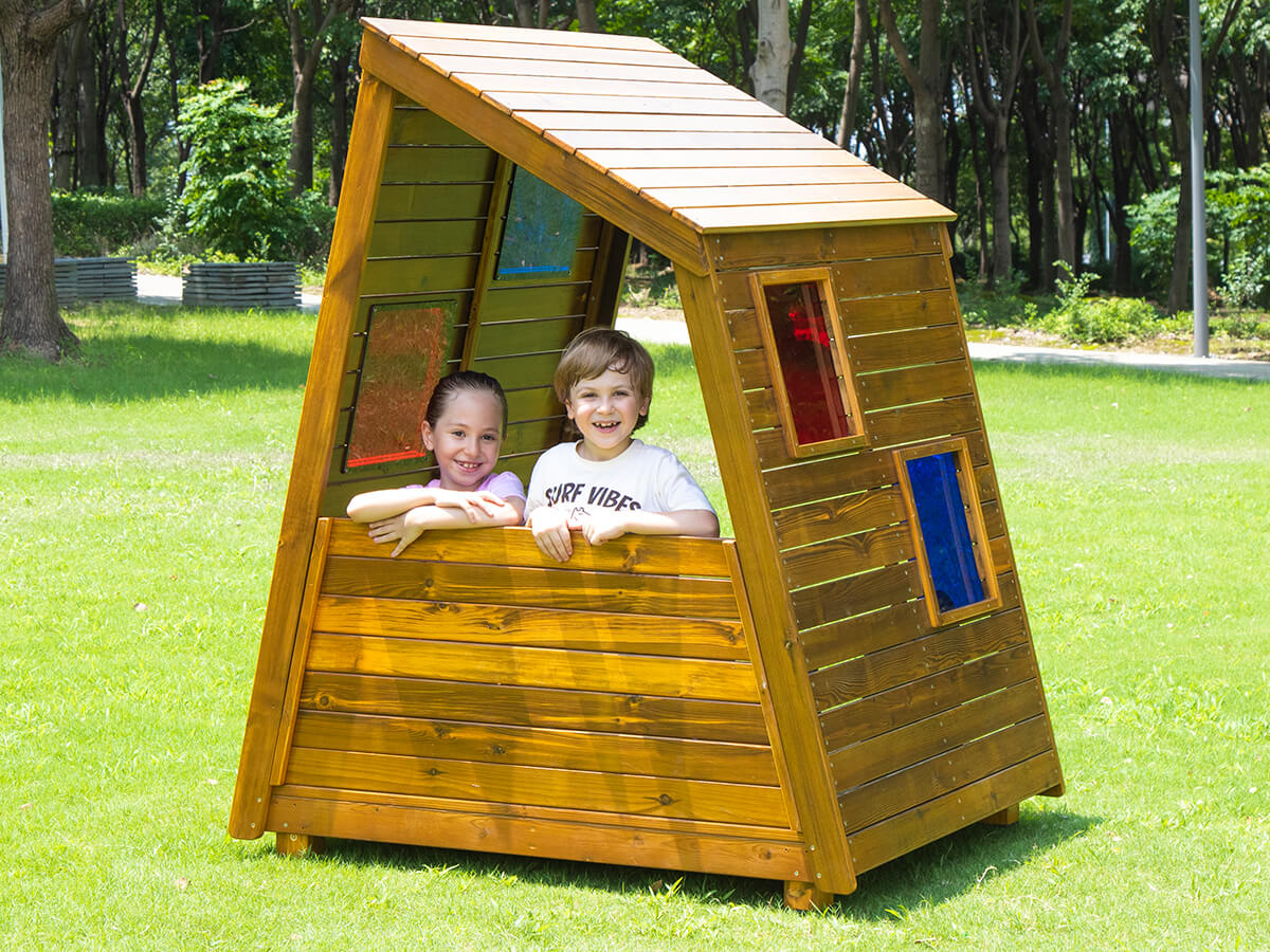 kita-Spielhaus-Outdoor-Cabana
