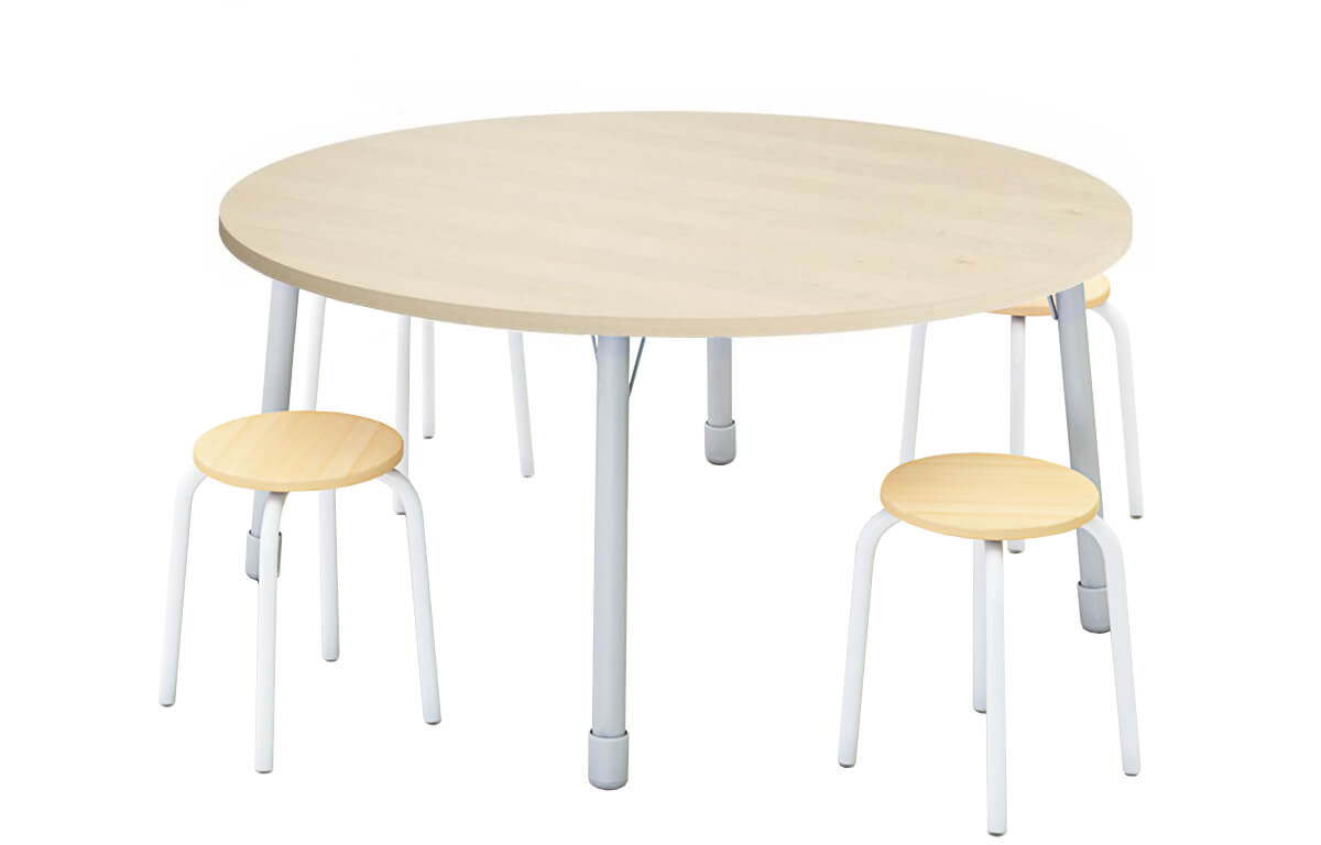 esstisch-mit-hocker
