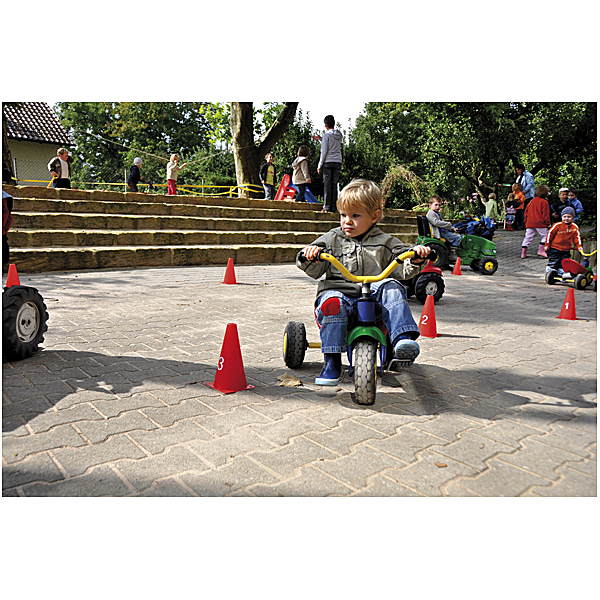 Zahlenkegel-für-Sport-und-Spiel