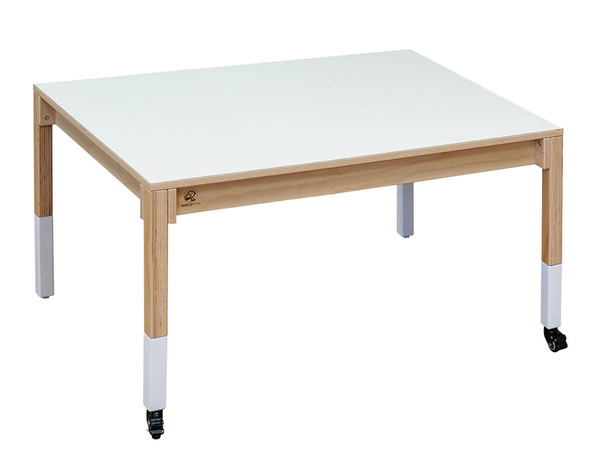 rechteckiger-gruppenraum-tisch