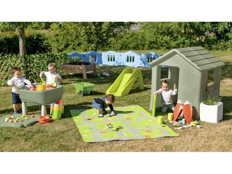 kindergarten-u3-spielhaus-kunststoff