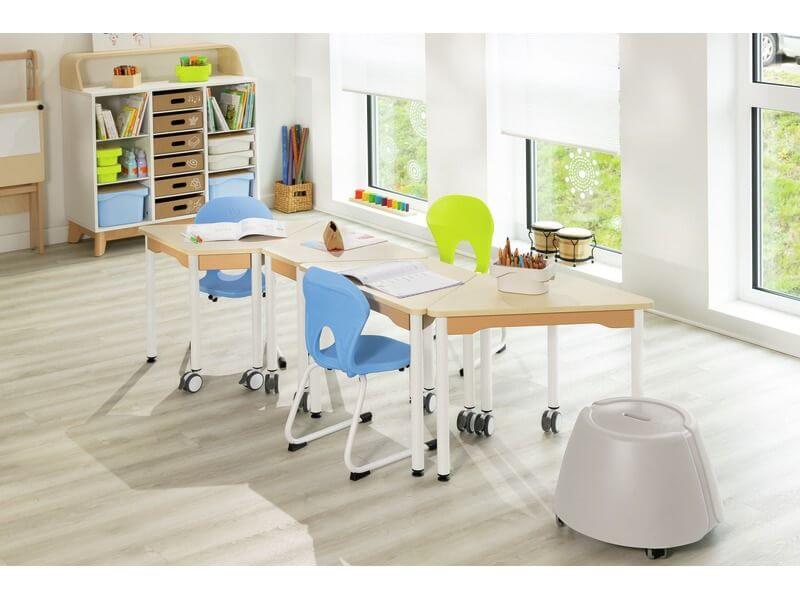 Mobiler Trapeztisch klein