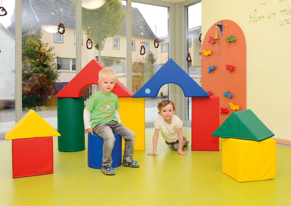 Grossbausteine-für-Therapie-Kindergarten