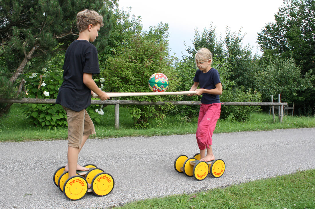 pedalo-spielgereat-kinder pedalo-zum-Spielen