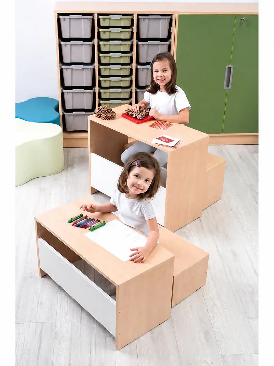 Multifunktionaler-Kindertisch-und-Sitzbank