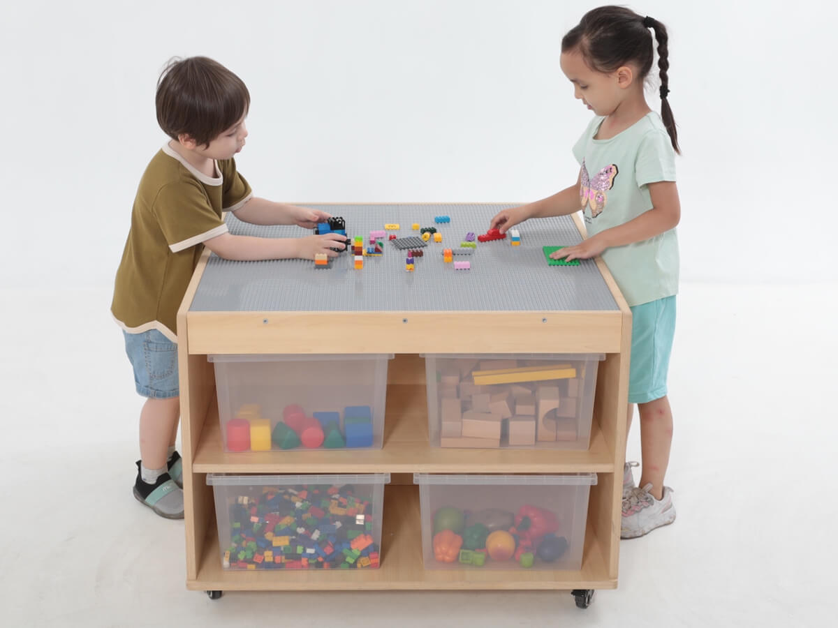 Bausteinwagen-kita-spielecken