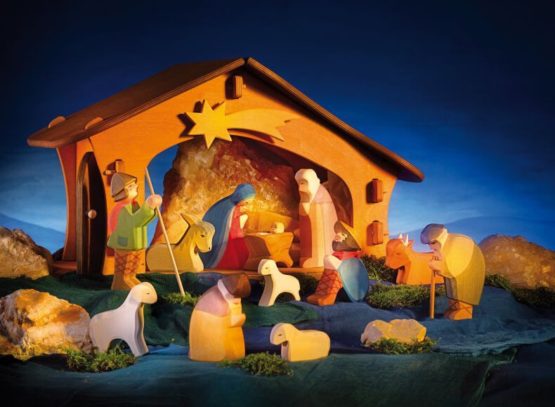 Ostheimer-Weihnachtskrippe-aus-Holz