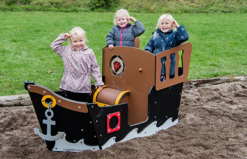 Piratenschiff klein Kindergartenbedarf HAIDIG