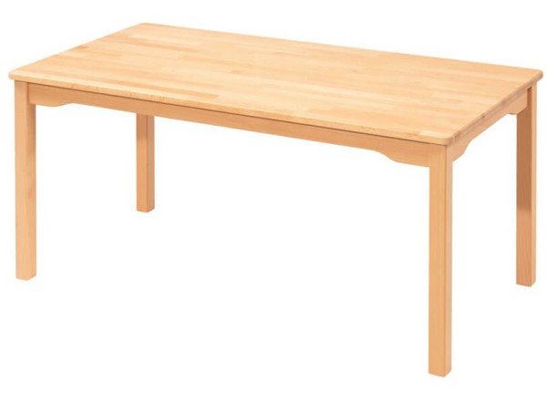 Tisch aus Holz in verschiedenen Höhen