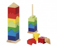 Stapelturm-aus-Holz