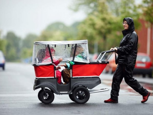 regenschutz-für-kinderbus