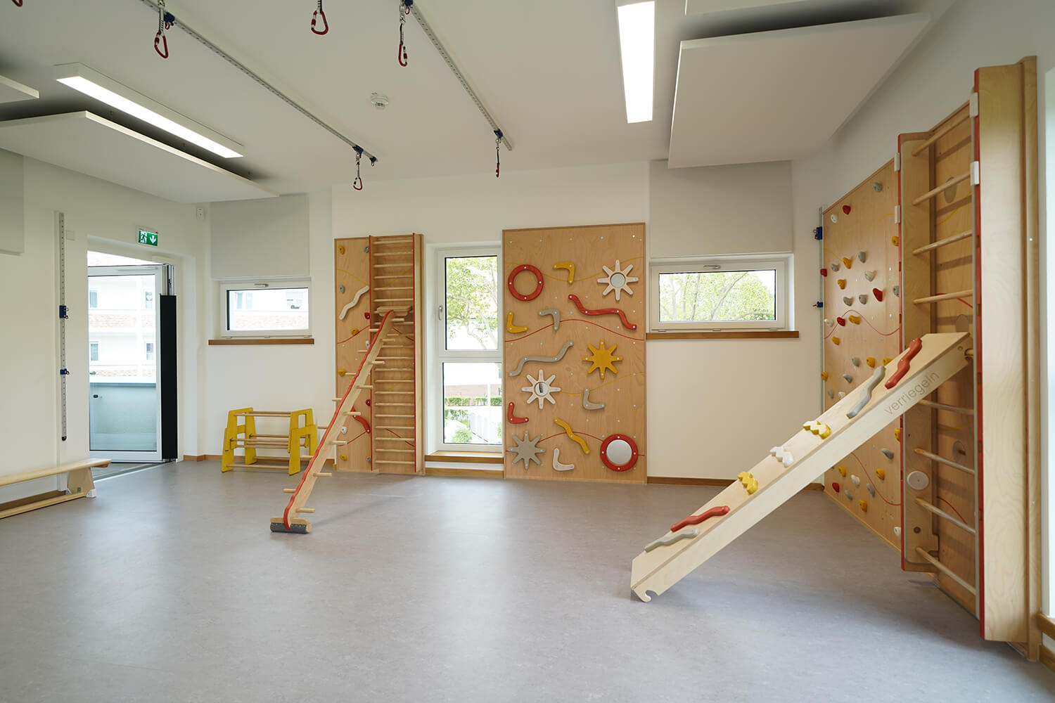 Kletterwand klein | Kindergartenbedarf HAIDIG Online-Shop